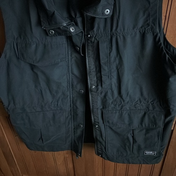 Eddie Bauer Lightweight Multi Pocket Men’s Vest Size XL Black NWOT - Picture 9 of 11
